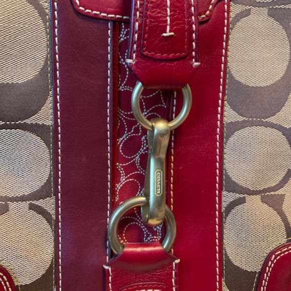 Coach Signature Collection Purse - Picture 5 of 5